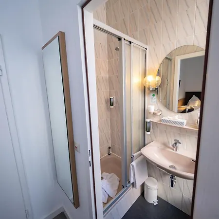Hotel Alpha Hannover Exterior photo